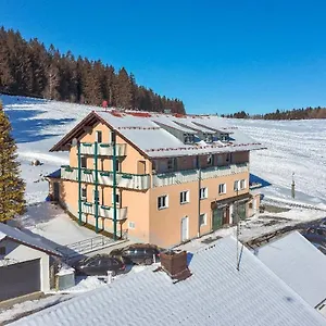Edelweiß - Appartements&café Appartement