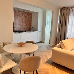 Ostendeau - Stijlvol In Hartje , Oostende België