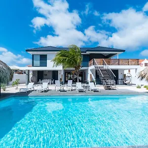La Hasta Luxury , Jan Thiel Curaçao